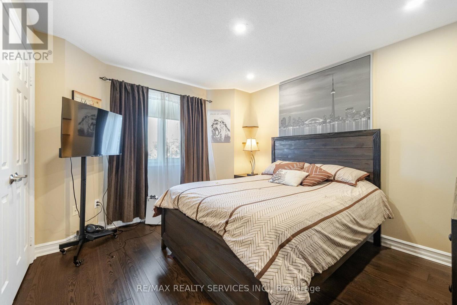 5749 Greensboro Drive, Mississauga (Central Erin Mills), Ontario  L5M 5T8 - Photo 20 - W12401892