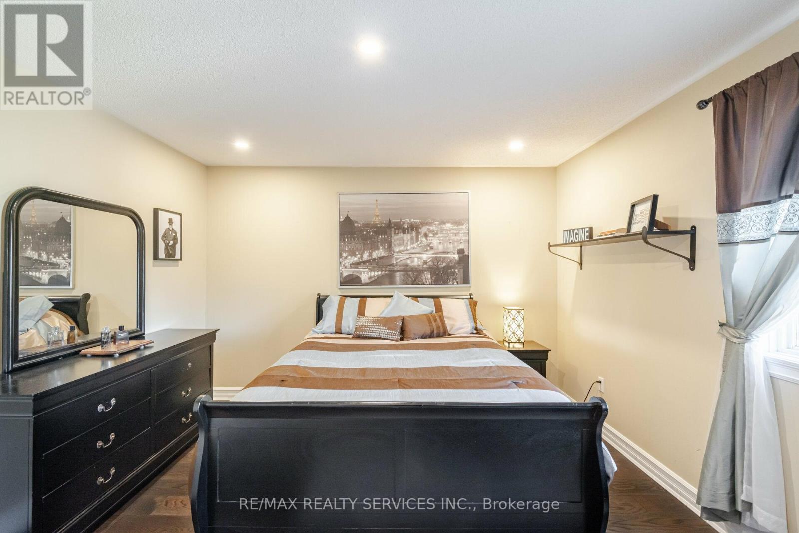 5749 Greensboro Drive, Mississauga (Central Erin Mills), Ontario  L5M 5T8 - Photo 22 - W12401892