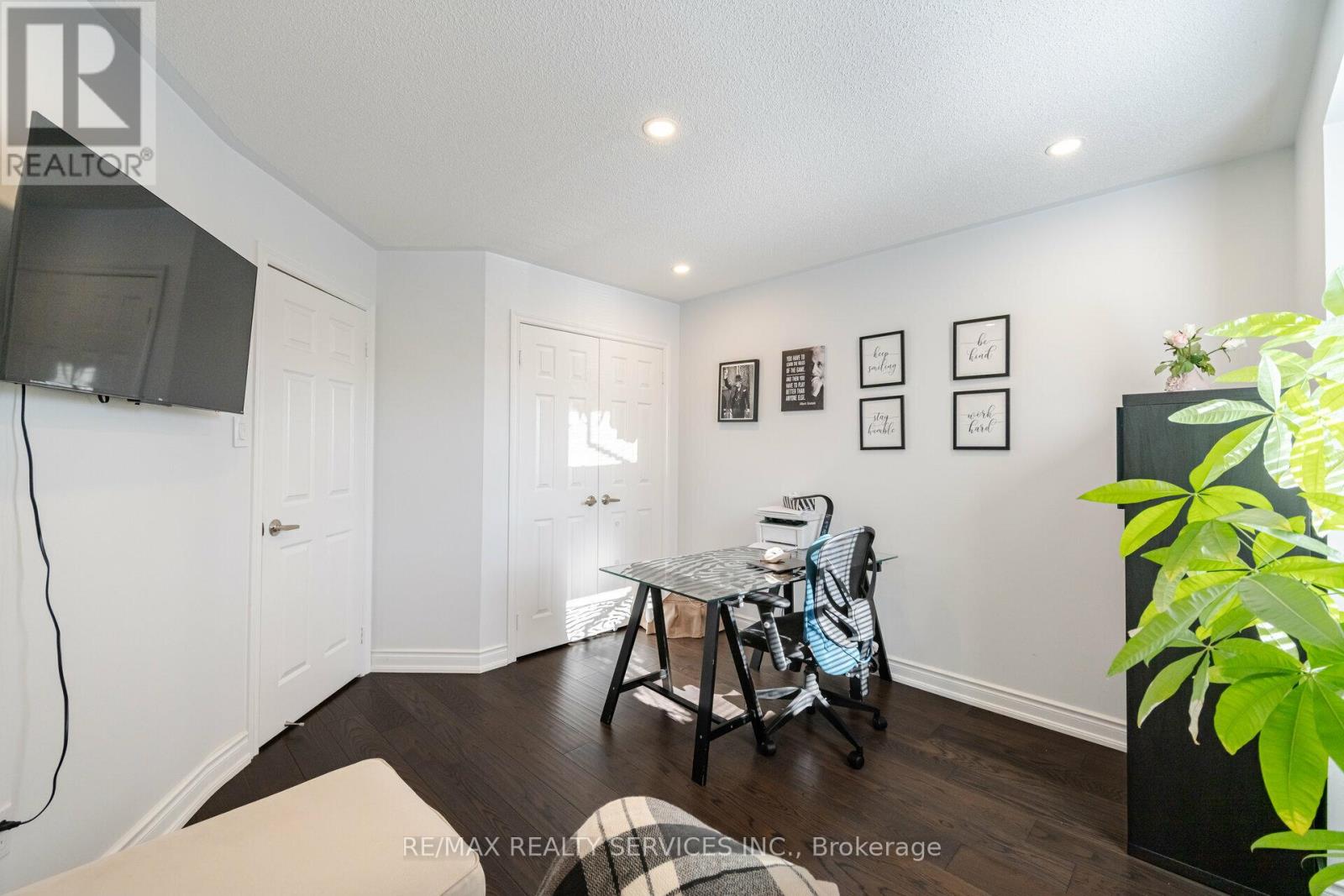 5749 Greensboro Drive, Mississauga (Central Erin Mills), Ontario  L5M 5T8 - Photo 25 - W12401892