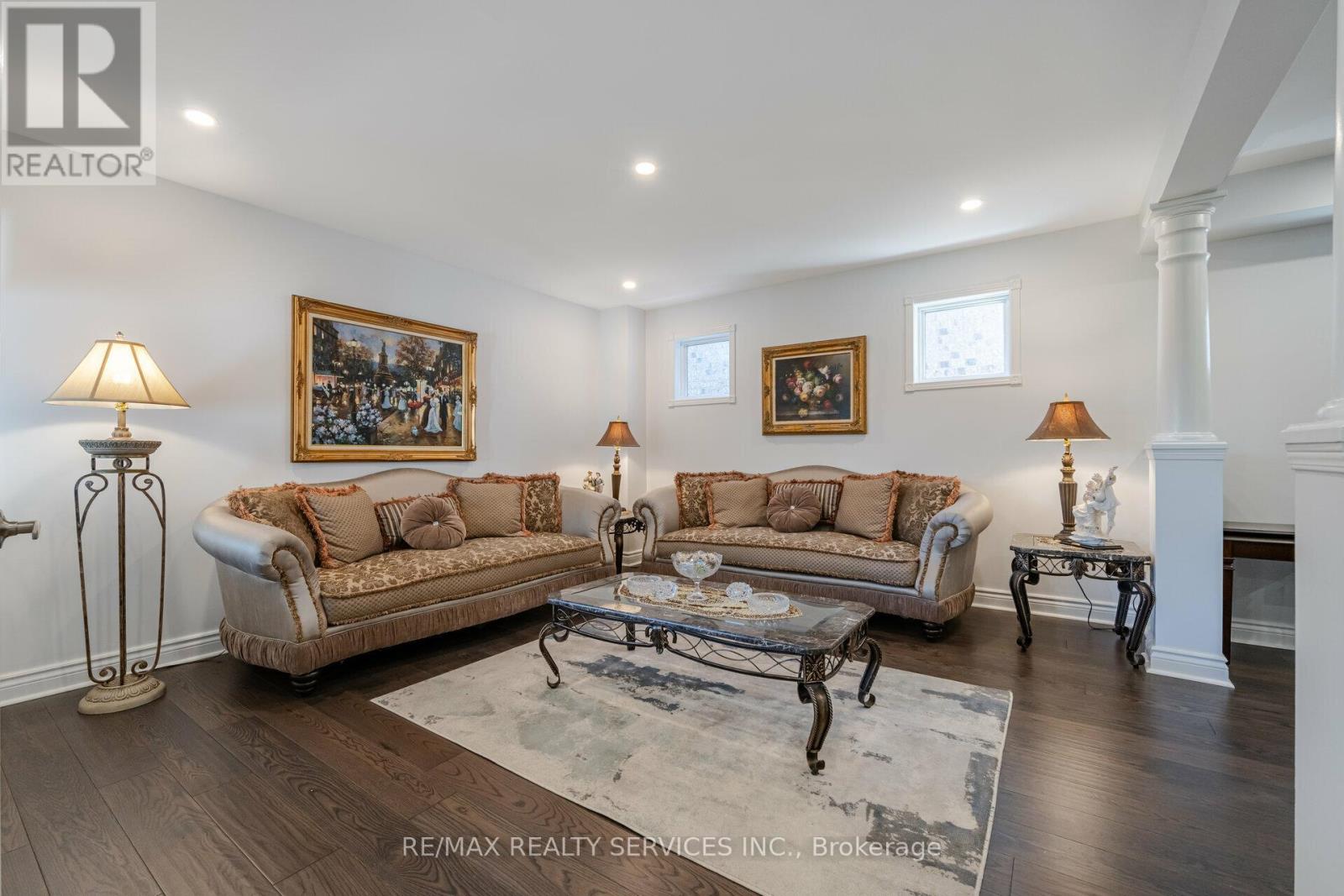 5749 Greensboro Drive, Mississauga (Central Erin Mills), Ontario  L5M 5T8 - Photo 6 - W12401892