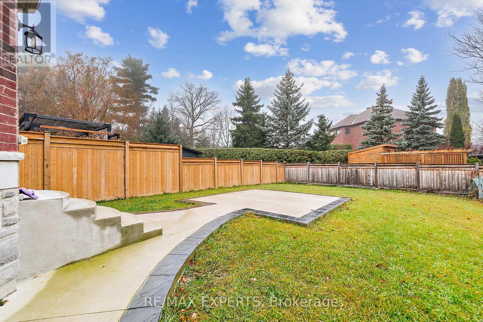 17 Monarch Drive, Halton Hills (Georgetown), Ontario  L7G 0H9 - Photo 49 - W12401896