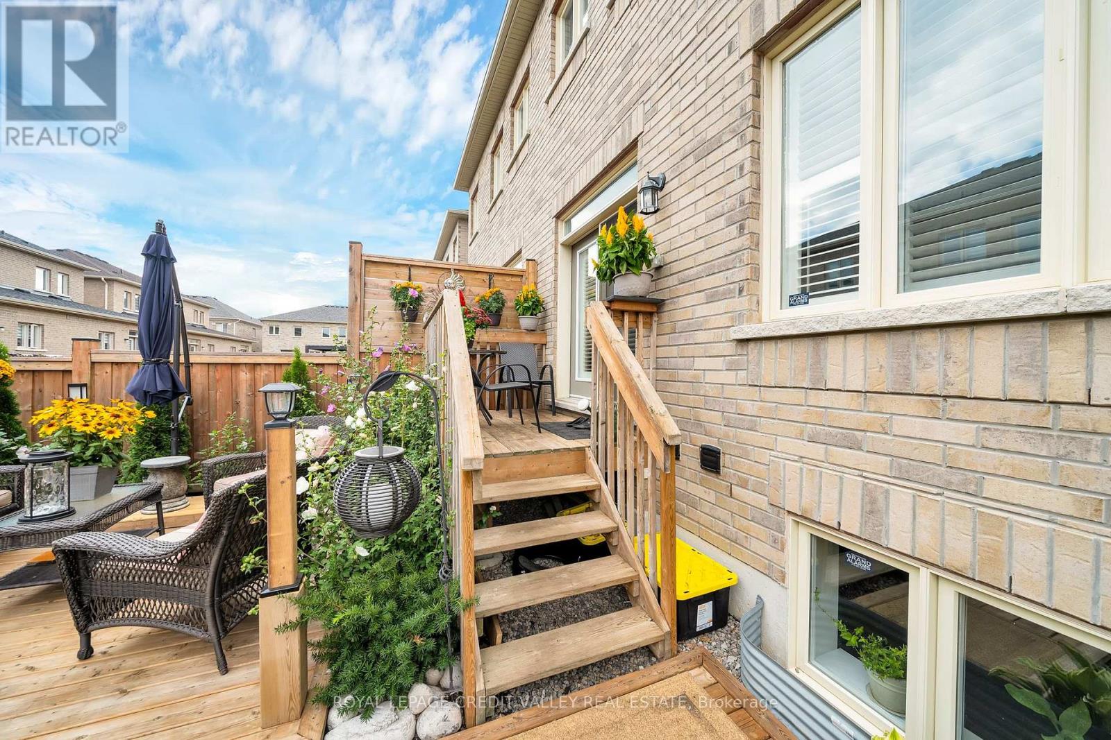 87 Westfield Crescent, Hamilton, Ontario  L8B 1X9 - Photo 42 - X12400036