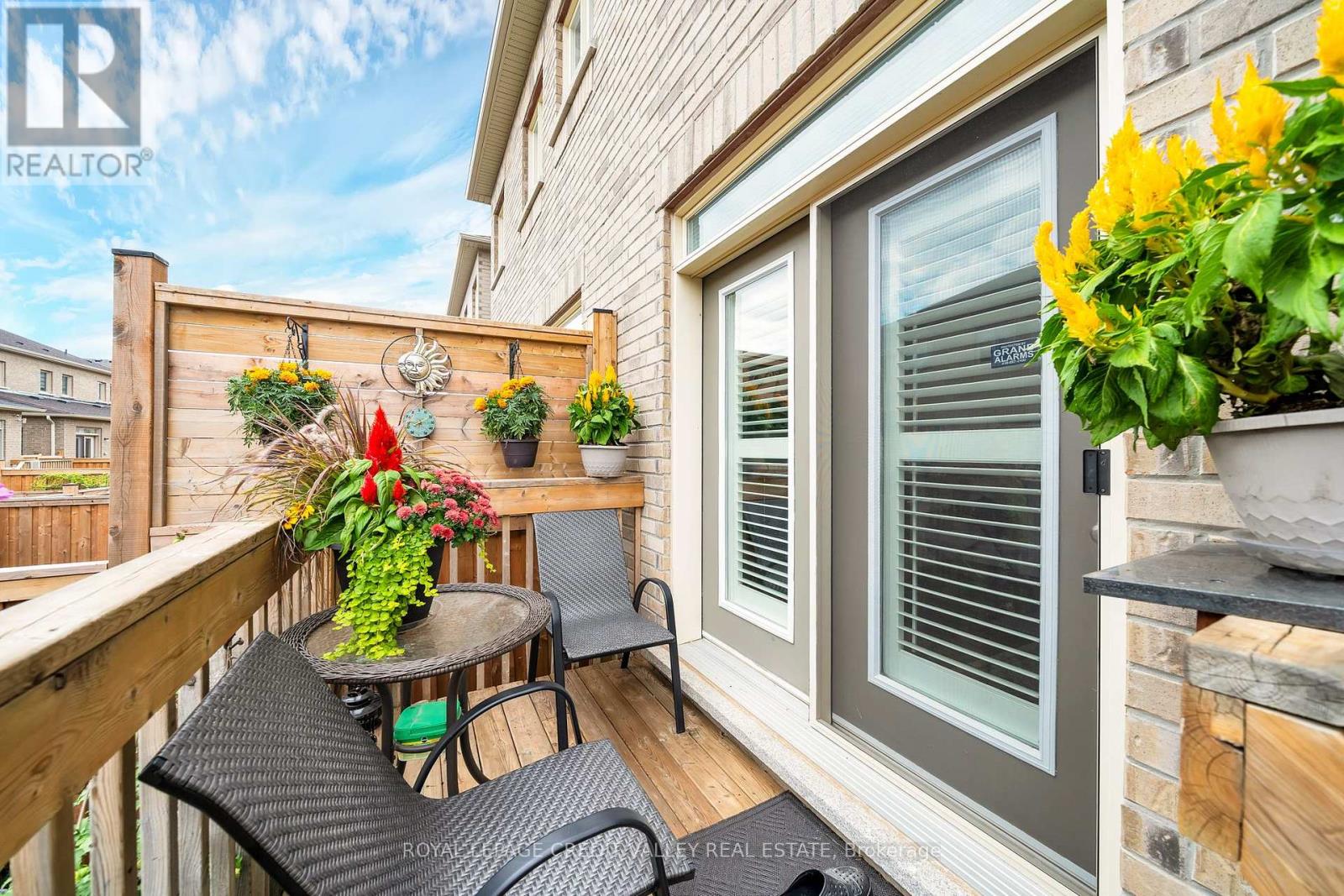 87 Westfield Crescent, Hamilton, Ontario  L8B 1X9 - Photo 41 - X12400036