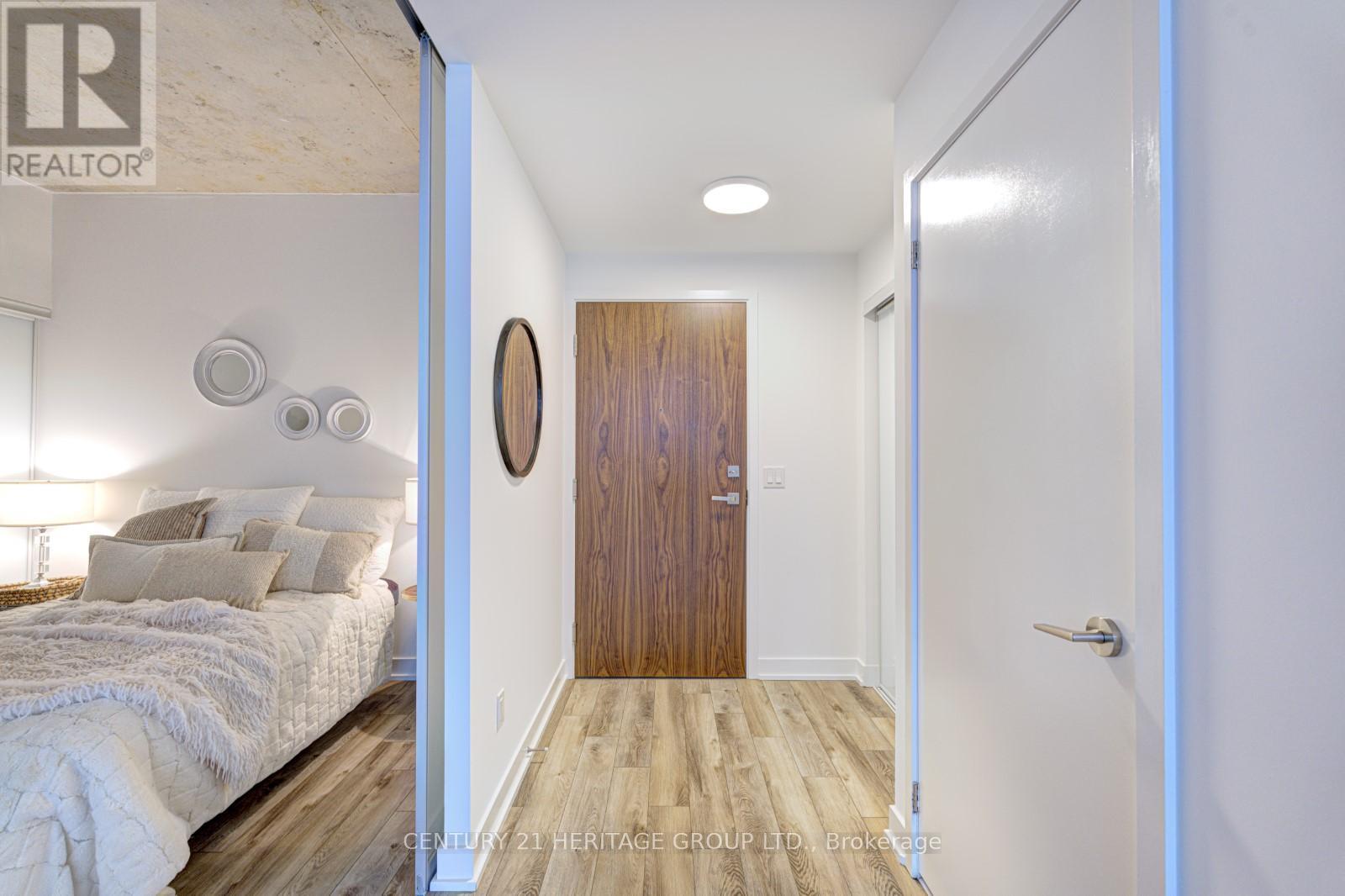 522 - 30 Baseball Place, Toronto, Ontario  M4M 0E8 - Photo 2 - E12401931