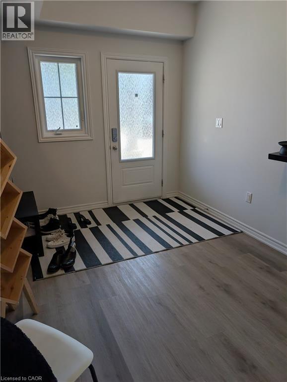 124 Compass Trail Unit# 52, Cambridge, Ontario  N3E 0E3 - Photo 5 - 40769499