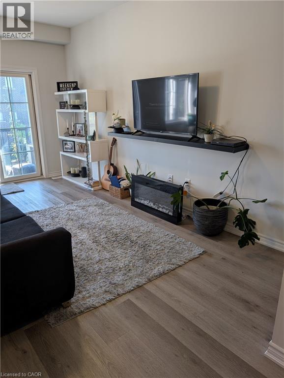 124 Compass Trail Unit# 52, Cambridge, Ontario  N3E 0E3 - Photo 8 - 40769499