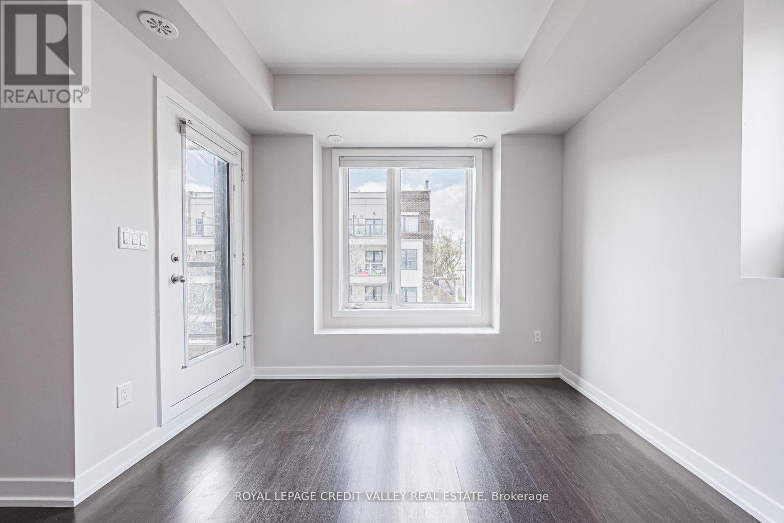 116 - 256 Royal York Road E, Toronto (Mimico), Ontario  M8V 1Y8 - Photo 14 - W12401932