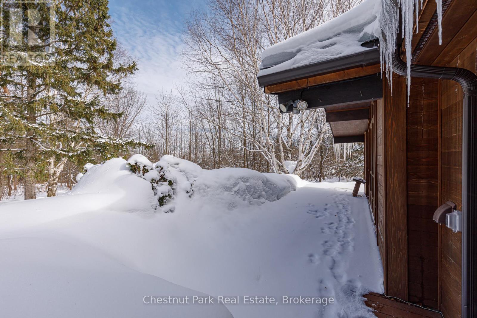 116 Castleview Road, Blue Mountains, Ontario  L9Y 0R6 - Photo 12 - X12401967
