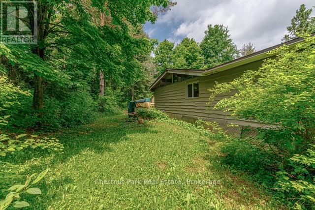 116 Castleview Road, Blue Mountains, Ontario  L9Y 0R6 - Photo 41 - X12401967
