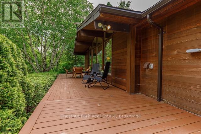116 Castleview Road, Blue Mountains, Ontario  L9Y 0R6 - Photo 47 - X12401967