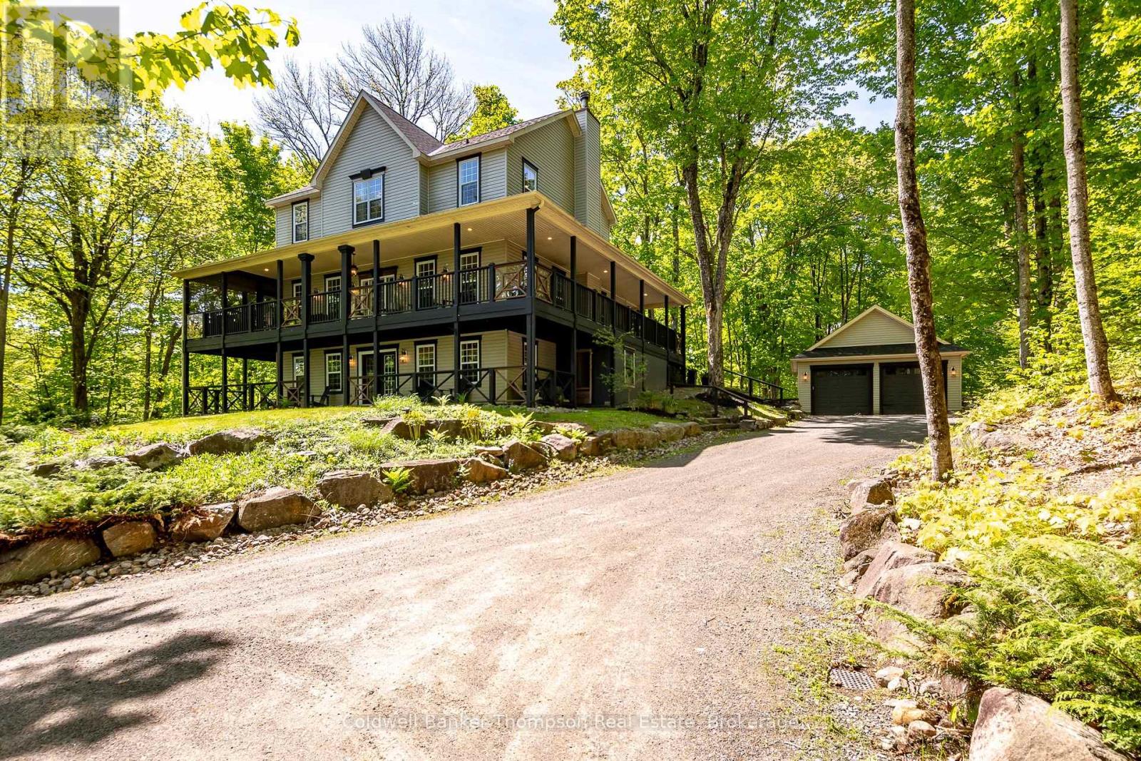 39 Deerfoot Trail, Huntsville, Ontario  P1H 0A6 - Photo 1 - X12401970