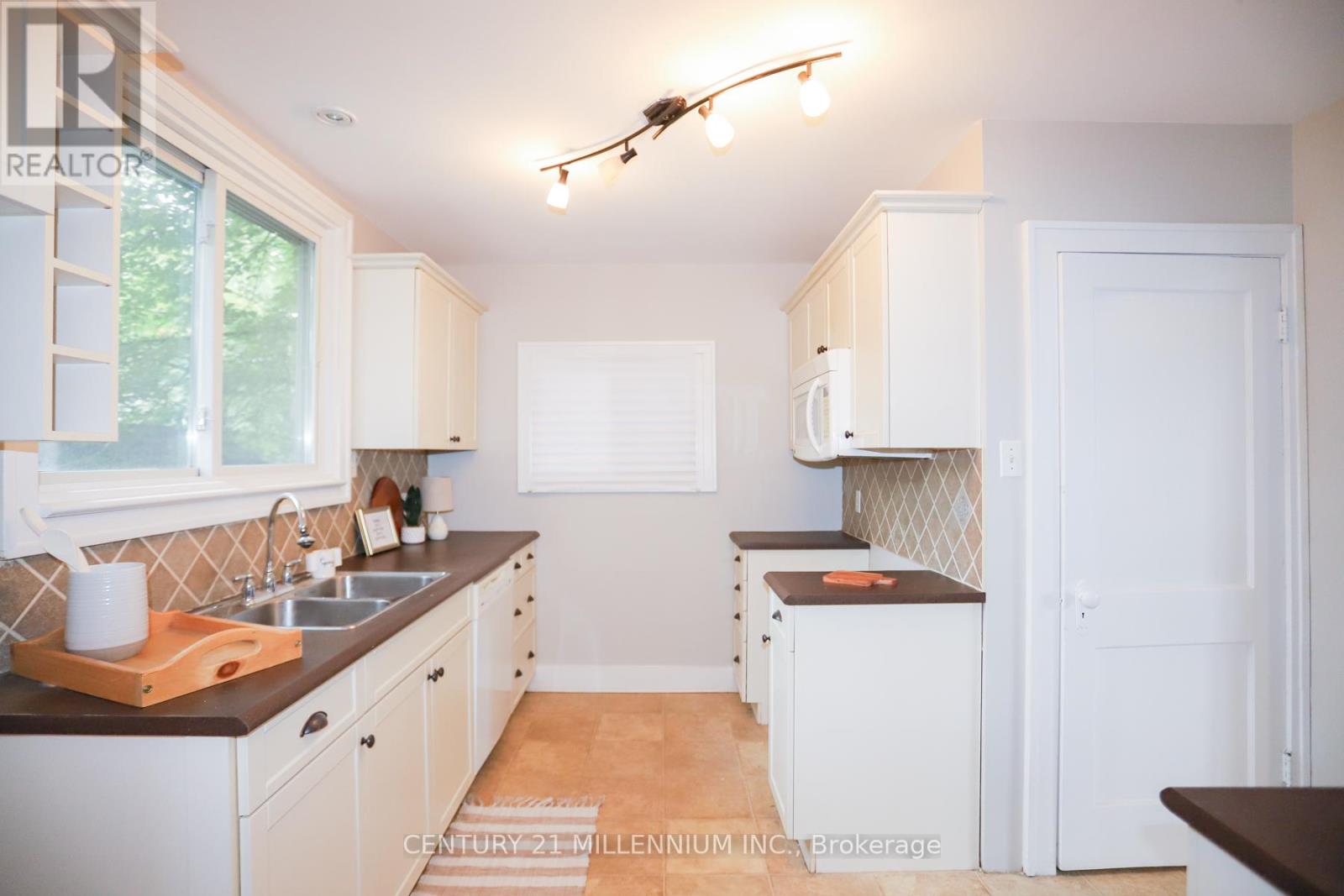 3 Riverview Avenue, Sault Ste Marie, Ontario  P6A 3X6 - Photo 13 - X12401934