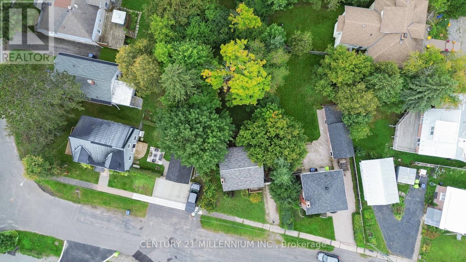 3 Riverview Avenue, Sault Ste Marie, Ontario  P6A 3X6 - Photo 4 - X12401934