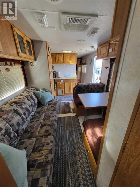 21 Sunset, Rural Stettler No. 6, Alberta  T0C 1G0 - Photo 10 - A2146217