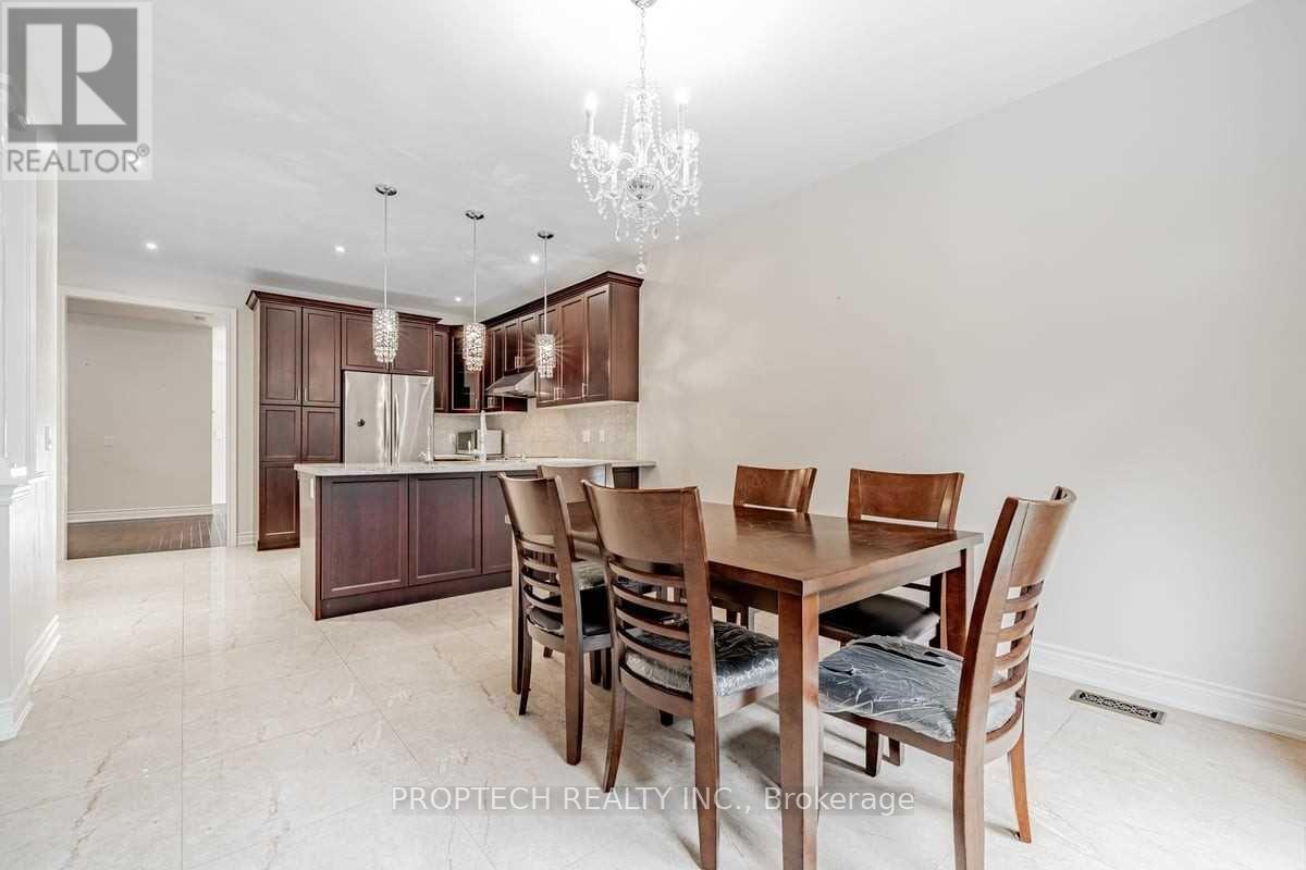 65 Magdalan Crescent, Richmond Hill, Ontario  L4E 0N5 - Photo 11 - N12401948