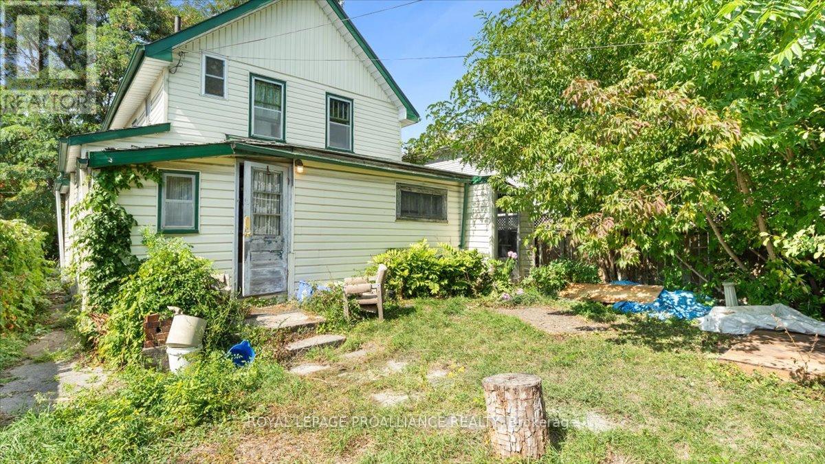 51 1/2 North Front Street, Belleville, Ontario  K8P 3B2 - Photo 13 - X12402016