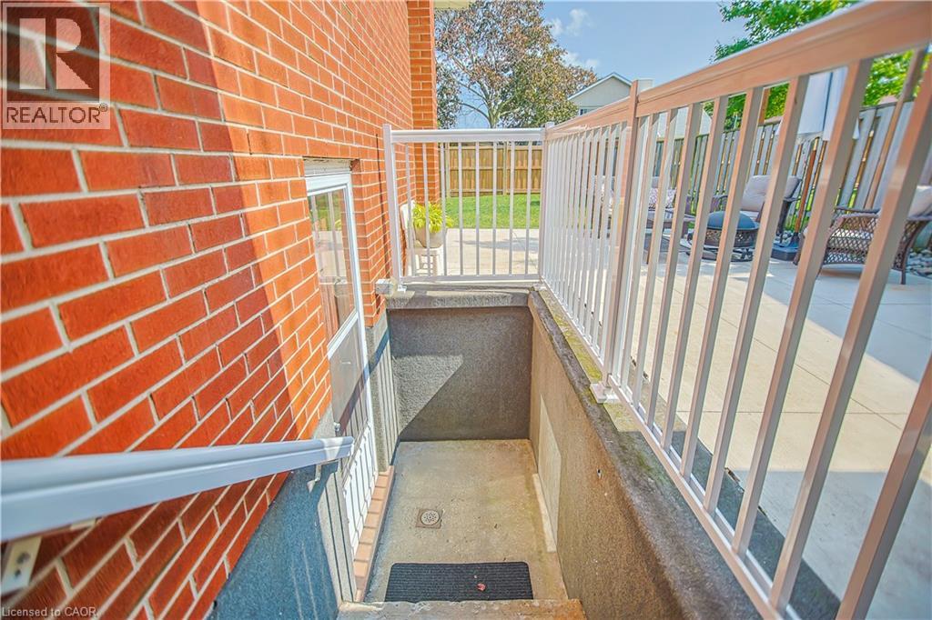 62 Owen Place, Hamilton, Ontario  L8G 2H2 - Photo 38 - 40753351