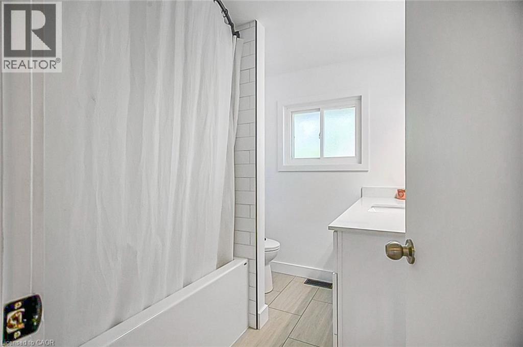 62 Owen Place, Hamilton, Ontario  L8G 2H2 - Photo 24 - 40753351