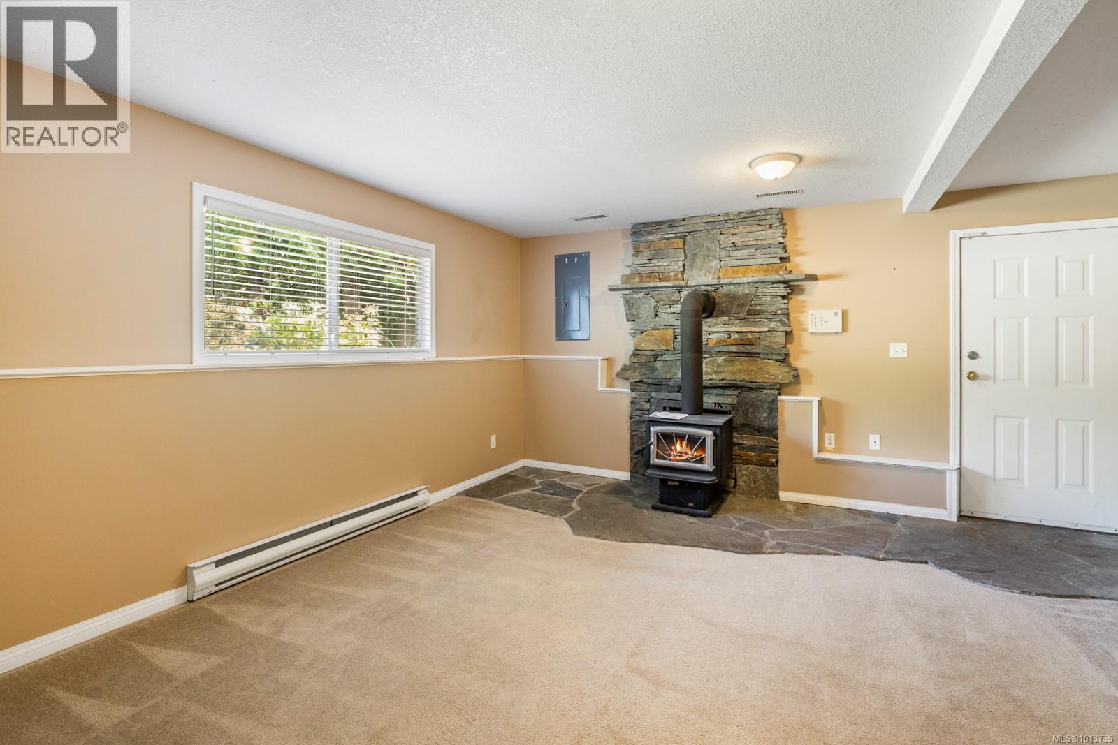 Property at 3300 Tyerman Pl image 5