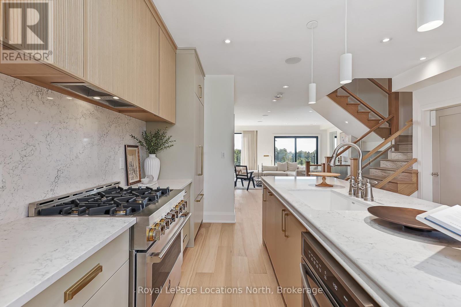 23 - 117 Sladden Court, Blue Mountains, Ontario  N0H 2P0 - Photo 16 - X12400678