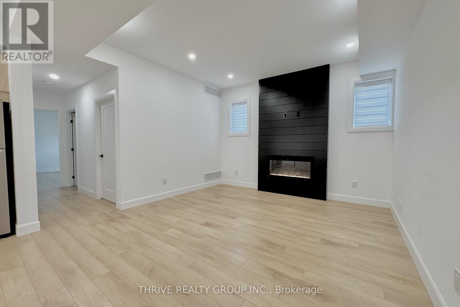 C - 3867 Petalpath Way, London South, Ontario  N6P 0K2 - Photo 10 - X12401995