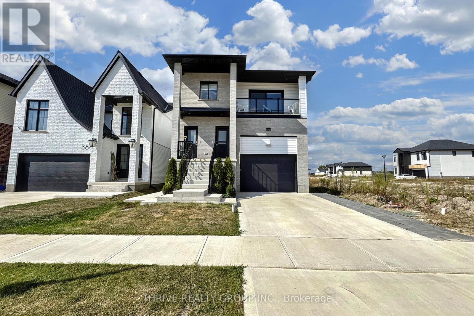C - 3867 Petalpath Way, London South, Ontario  N6P 0K2 - Photo 2 - X12401995