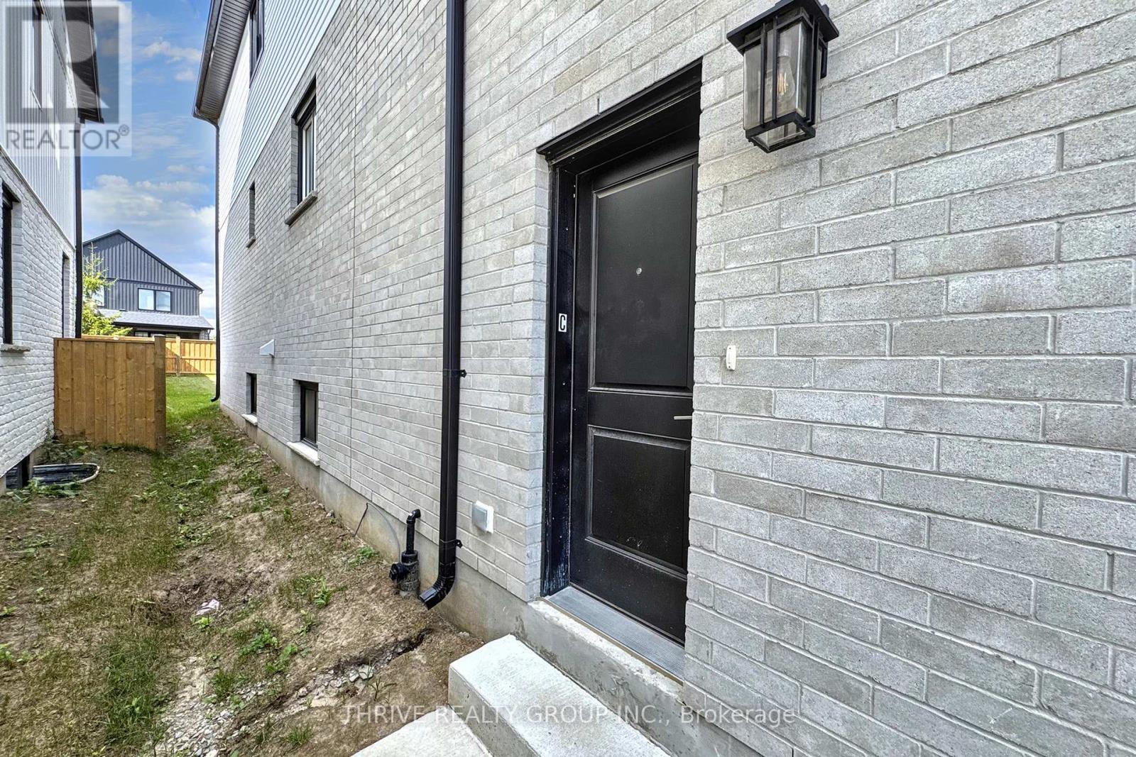 C - 3867 Petalpath Way, London South, Ontario  N6P 0K2 - Photo 3 - X12401995
