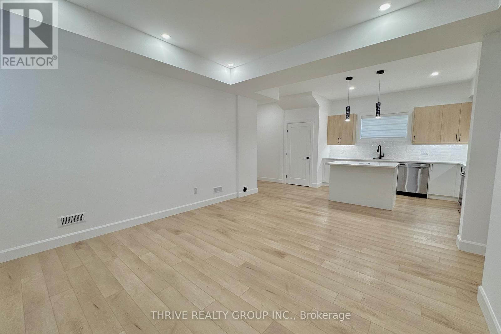 C - 3867 Petalpath Way, London South, Ontario  N6P 0K2 - Photo 9 - X12401995