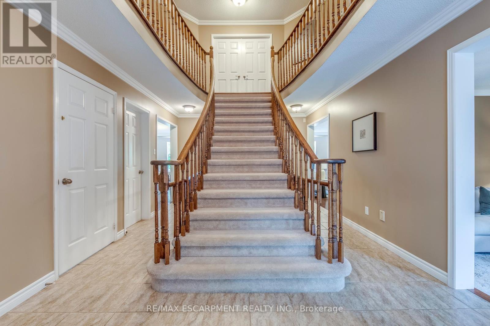 1246 Saddler Circle, Oakville, Ontario  L6M 2X5 - Photo 24 - W12401977