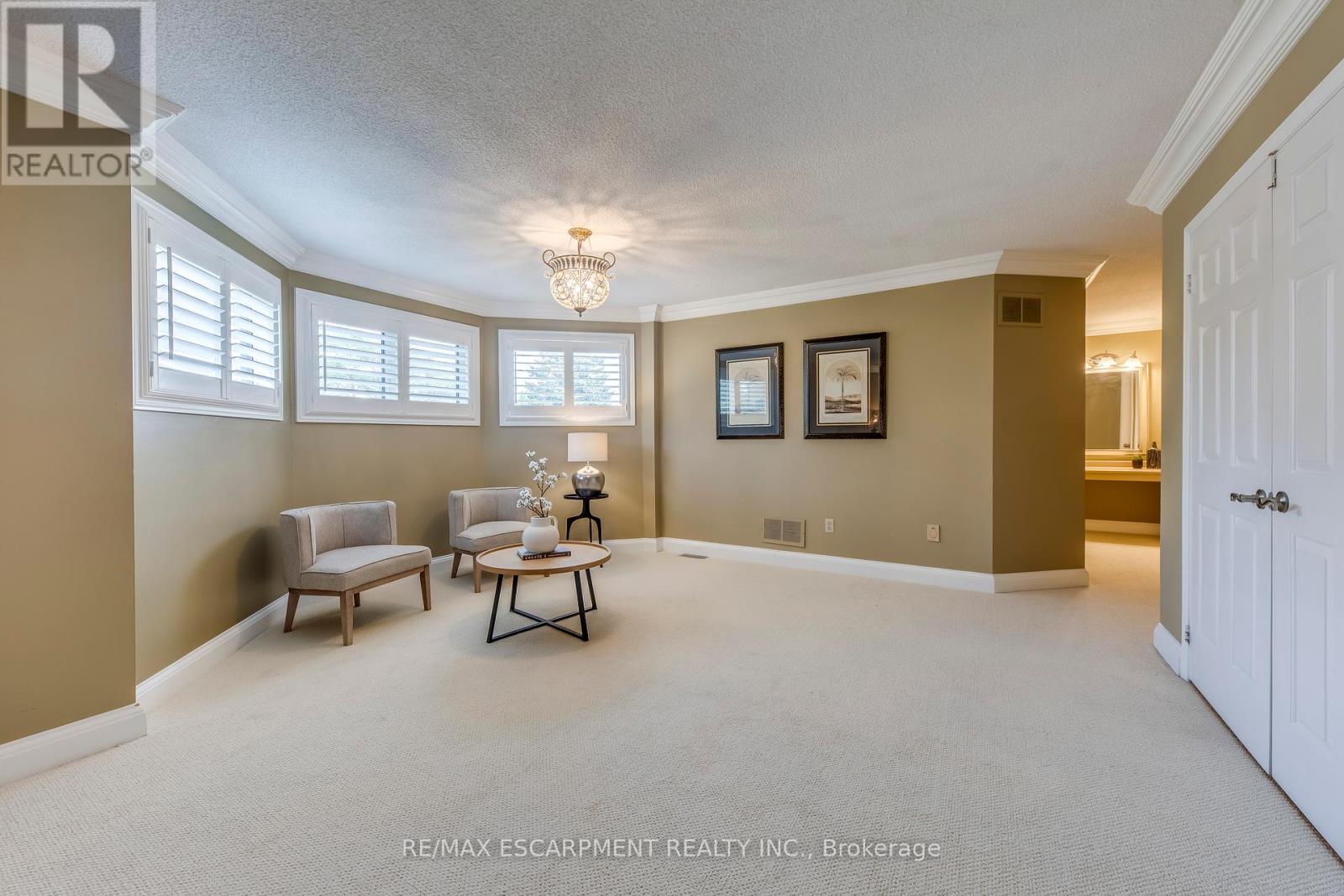 1246 Saddler Circle, Oakville, Ontario  L6M 2X5 - Photo 28 - W12401977