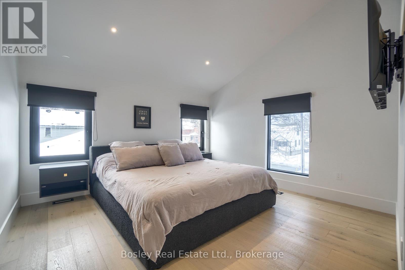 142 Sixth Street, Collingwood, Ontario  L9Y 1Y9 - Photo 21 - S12402011
