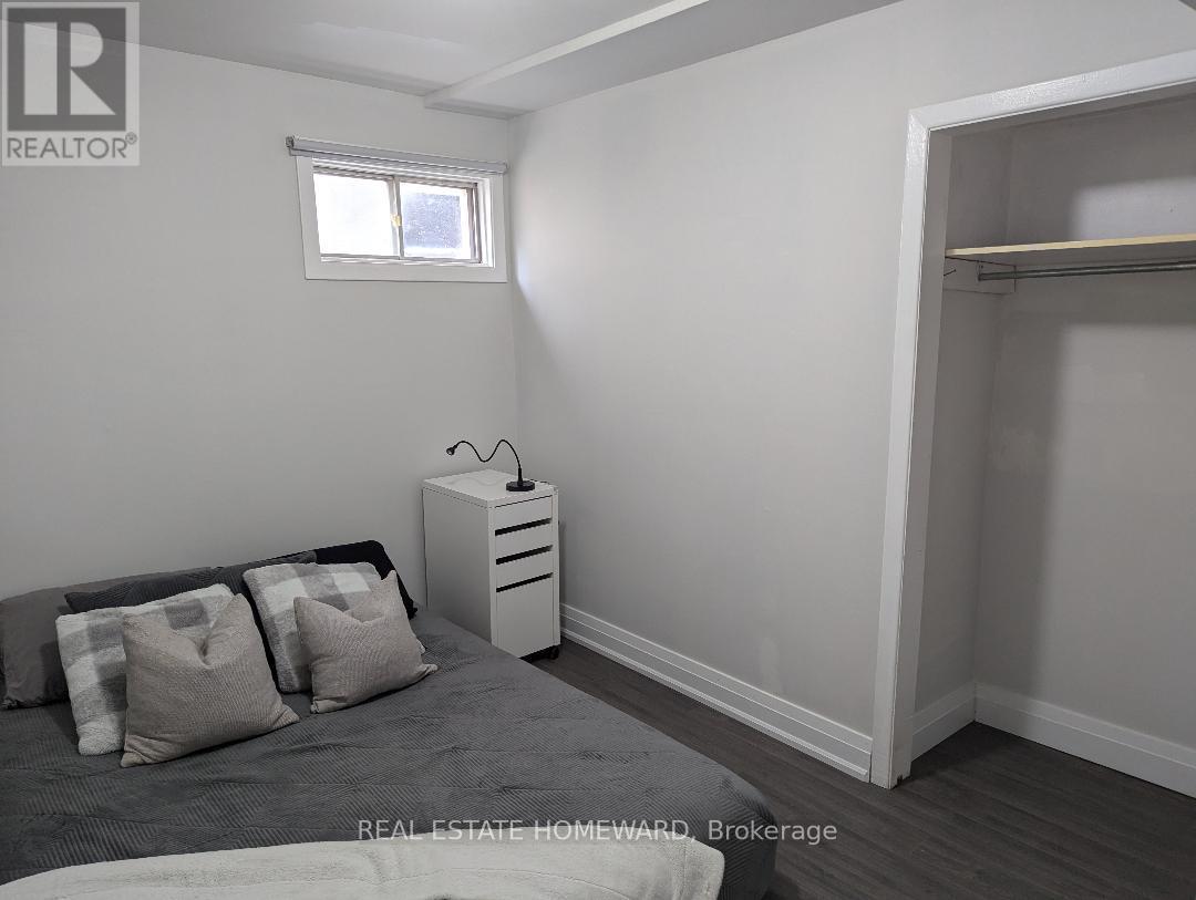 17 Bingham Street, Richmond Hill, Ontario  L4C 8Y6 - Photo 6 - N12336005