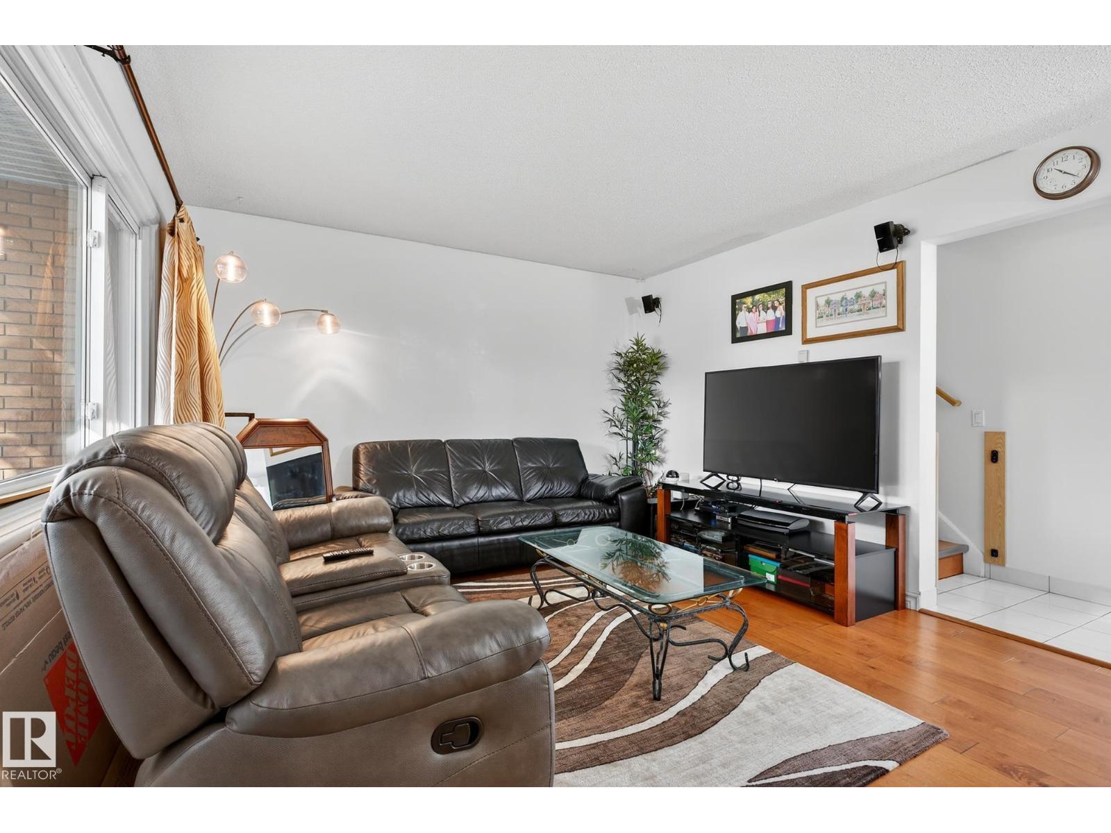 5741 144 Av Nw, Edmonton, Alberta  T5A 1K6 - Photo 3 - E4457671