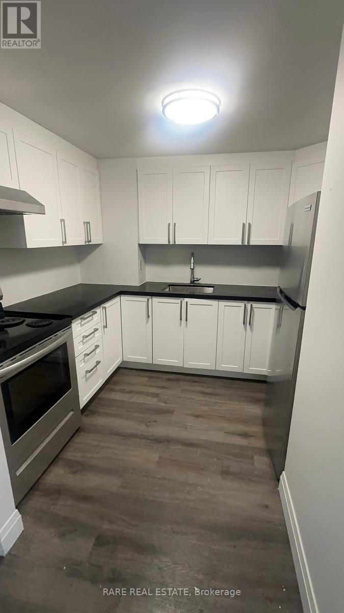 16 - 99 Bellevue Avenue, Toronto, Ontario  M5T 2N8 - Photo 2 - C12402015