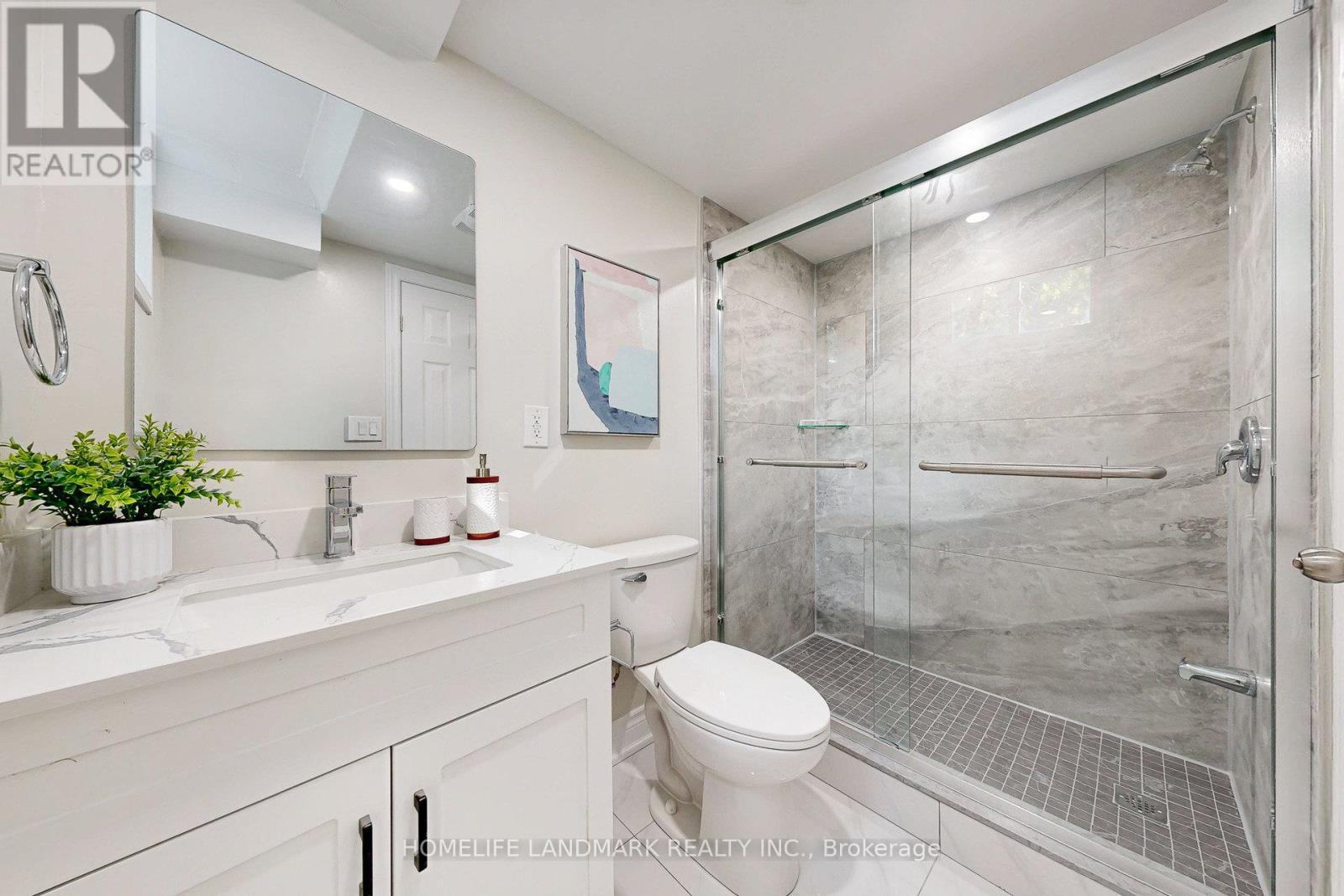 17 Oldborough Circle, Toronto, Ontario  M2J 3A1 - Photo 37 - C12402019