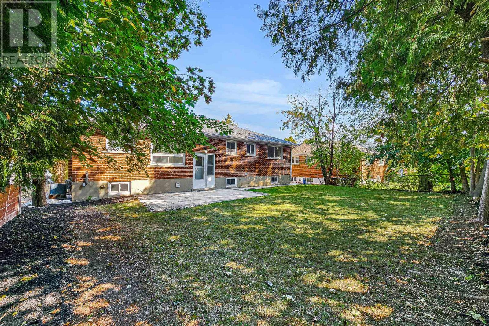 17 Oldborough Circle, Toronto, Ontario  M2J 3A1 - Photo 49 - C12402019