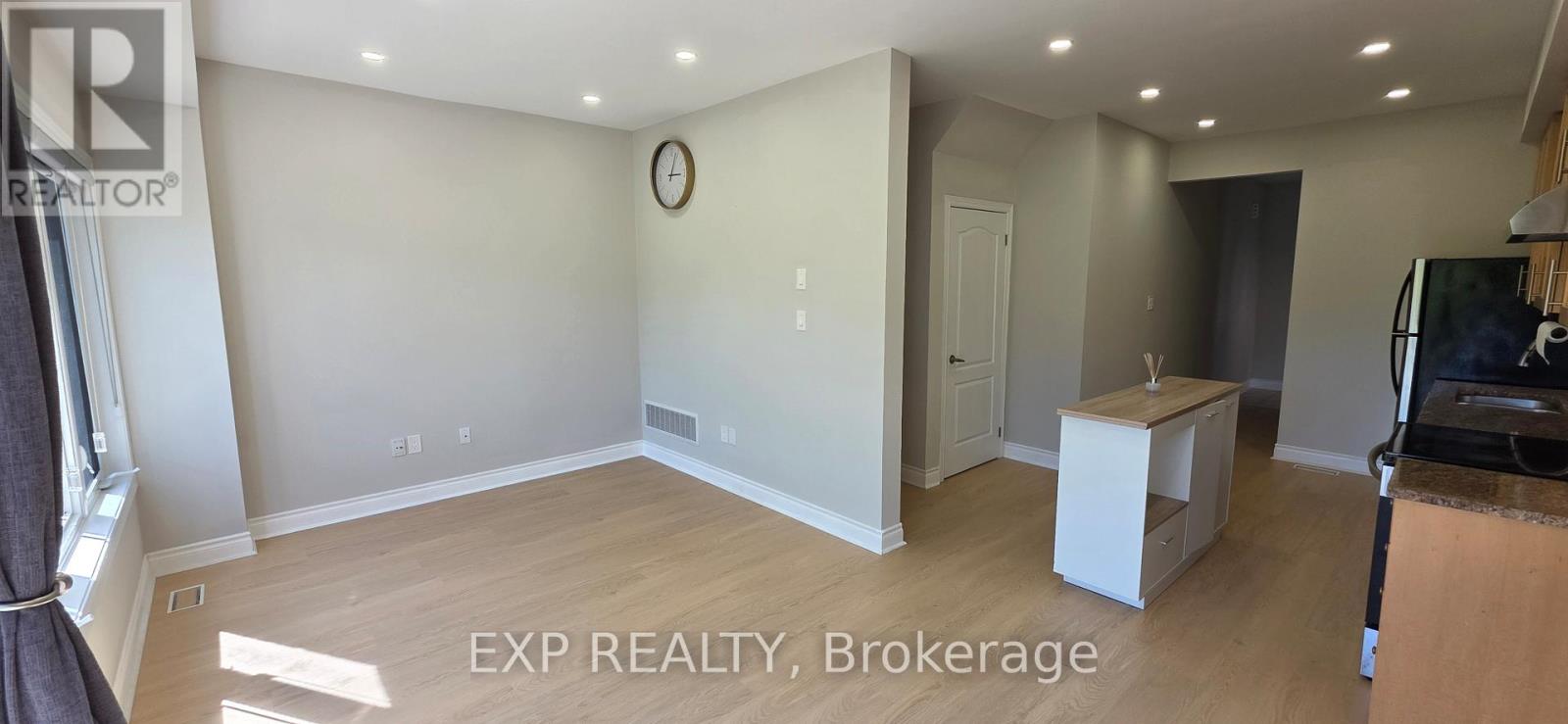 41 Deneb Street, Barrie, Ontario  L4M 0K6 - Photo 17 - S12395824