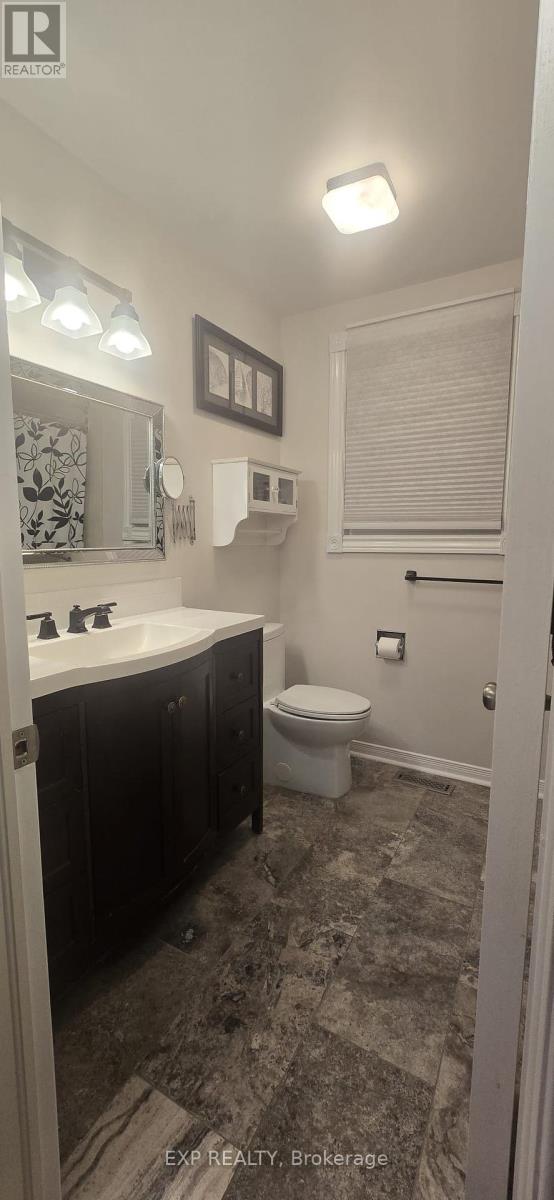 218 Kensington Place, Orangeville, Ontario  L9W 4G7 - Photo 25 - W12396033
