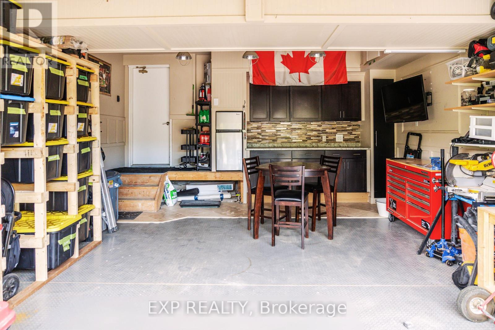 218 Kensington Place, Orangeville, Ontario  L9W 4G7 - Photo 33 - W12396033