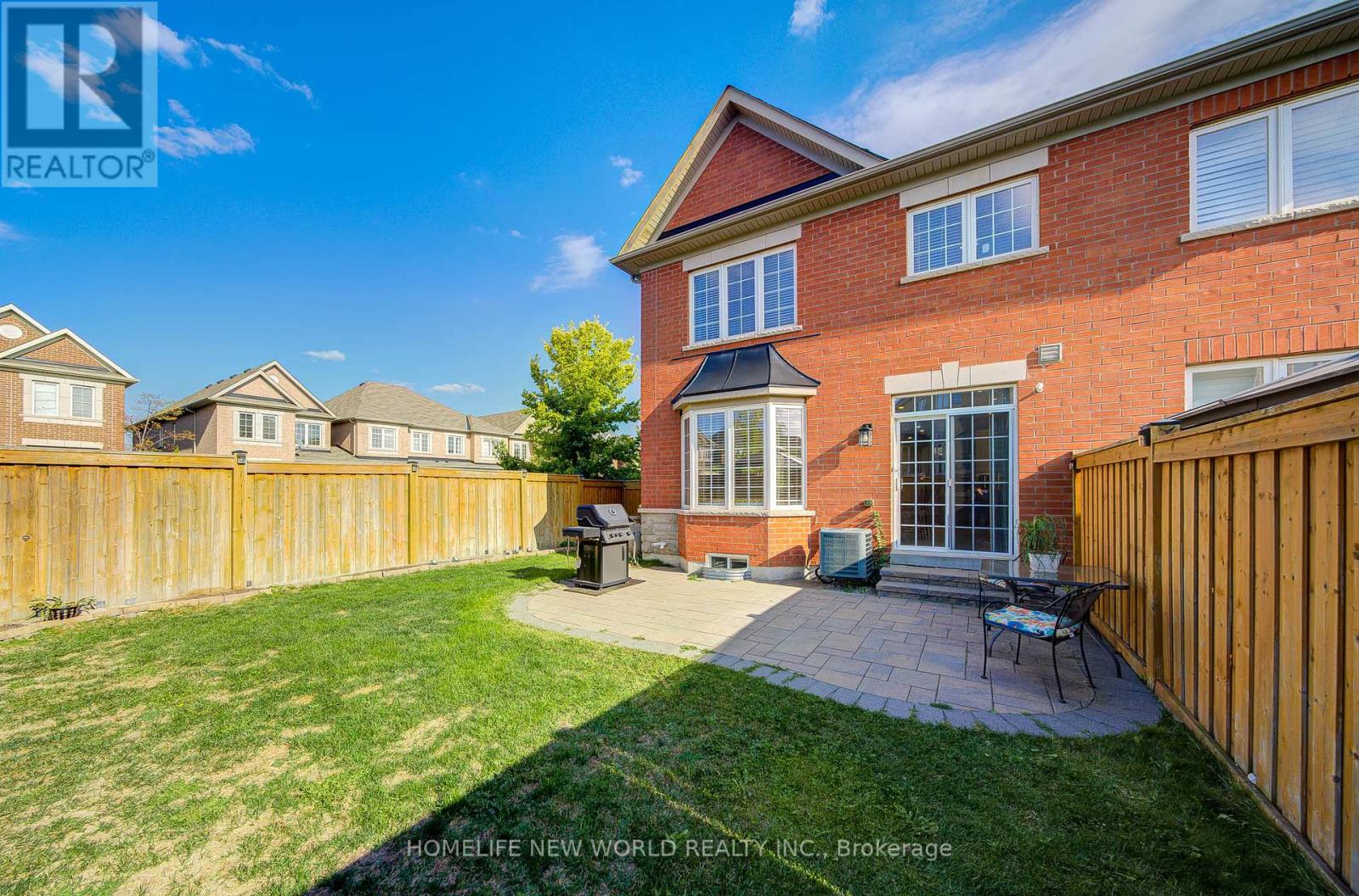 2 London Pride Drive, Richmond Hill (Jefferson), Ontario  L4E 0X3 - Photo 6 - N12402007
