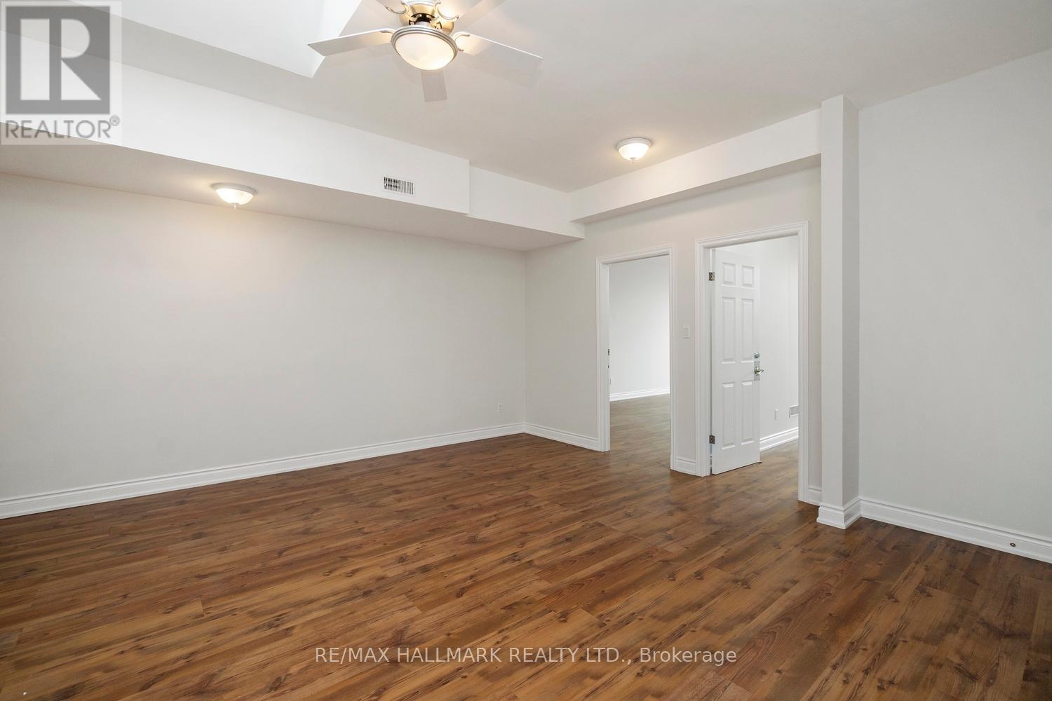 3631 Dundas Street W, Toronto, Ontario  M6S 2T2 - Photo 25 - W12401998
