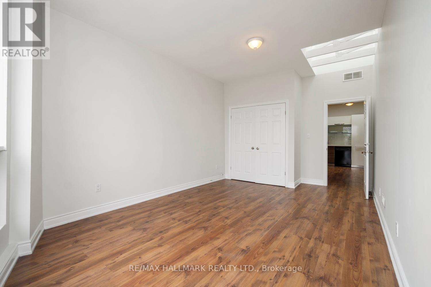 3631 Dundas Street W, Toronto, Ontario  M6S 2T2 - Photo 24 - W12402012