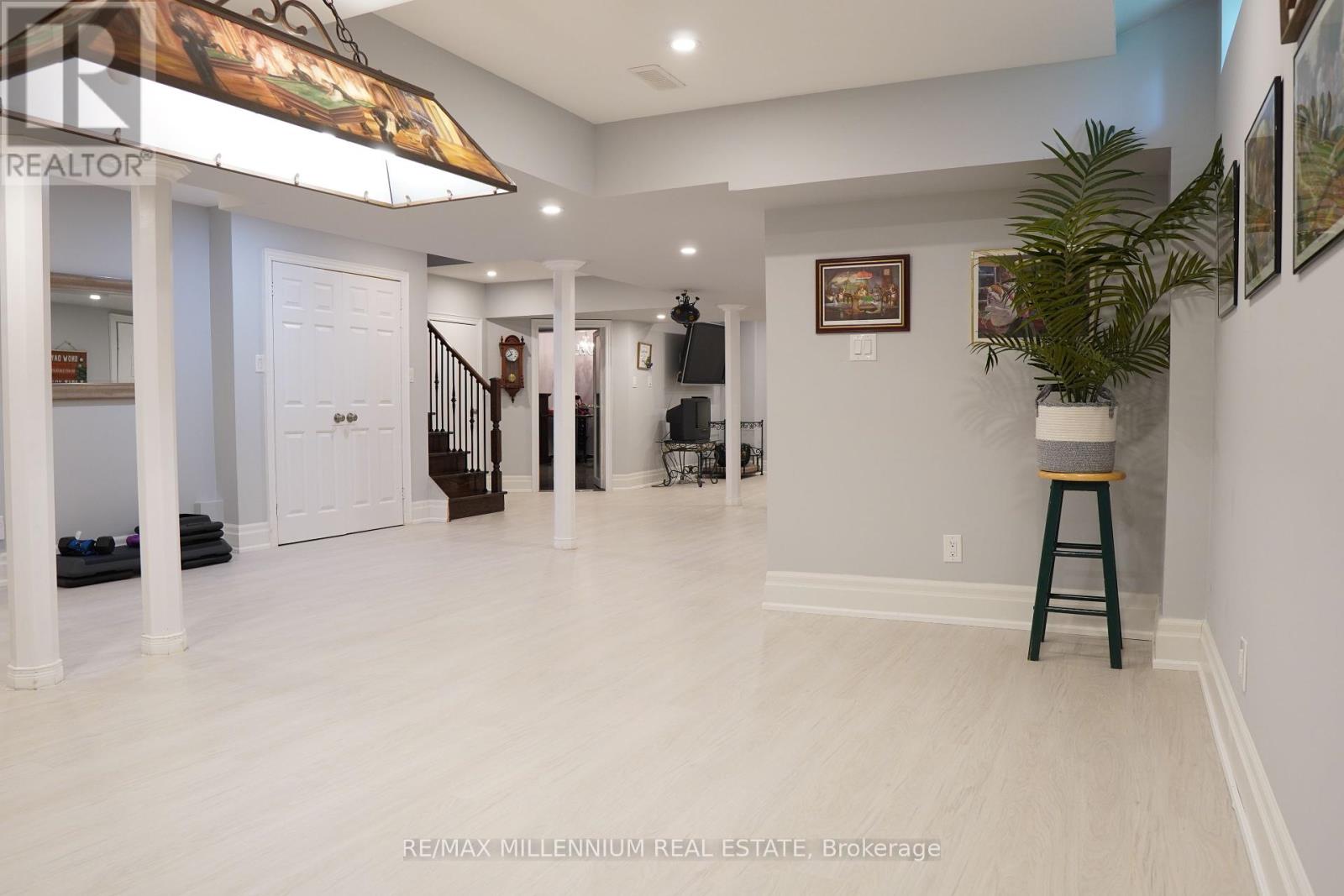 40 Rampart Drive, Brampton (Vales Of Castlemore North), Ontario  L6P 2Z1 - Photo 36 - W12402021
