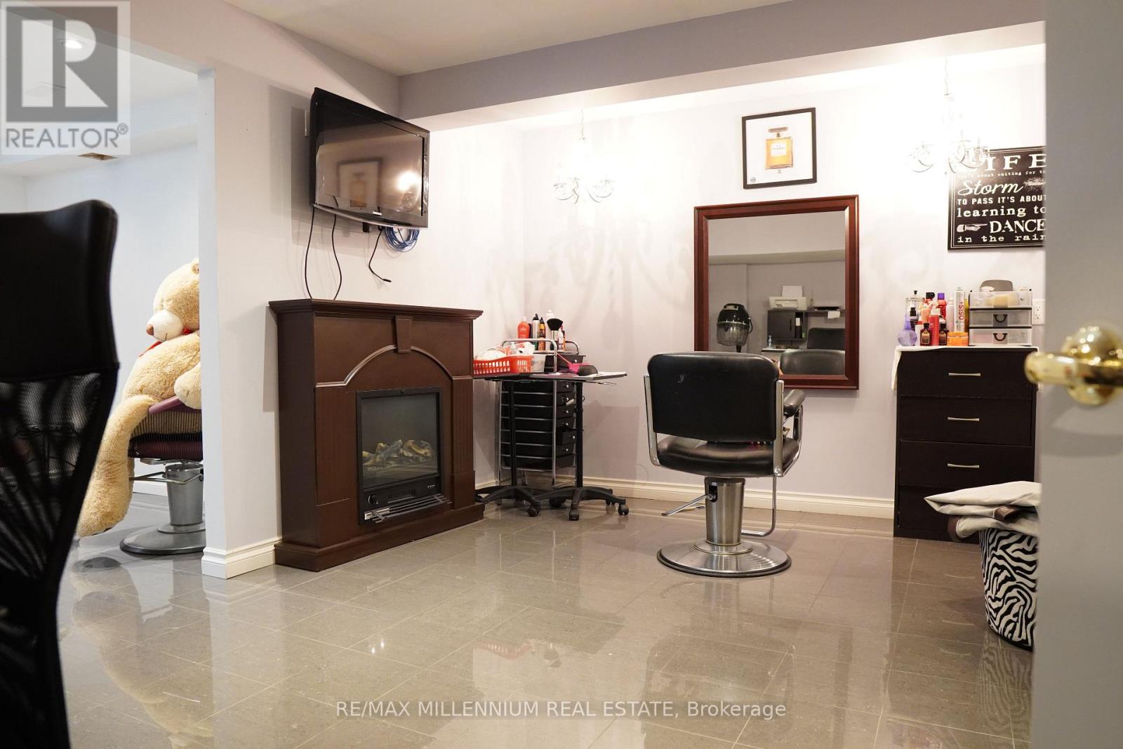 40 Rampart Drive, Brampton (Vales Of Castlemore North), Ontario  L6P 2Z1 - Photo 37 - W12402021