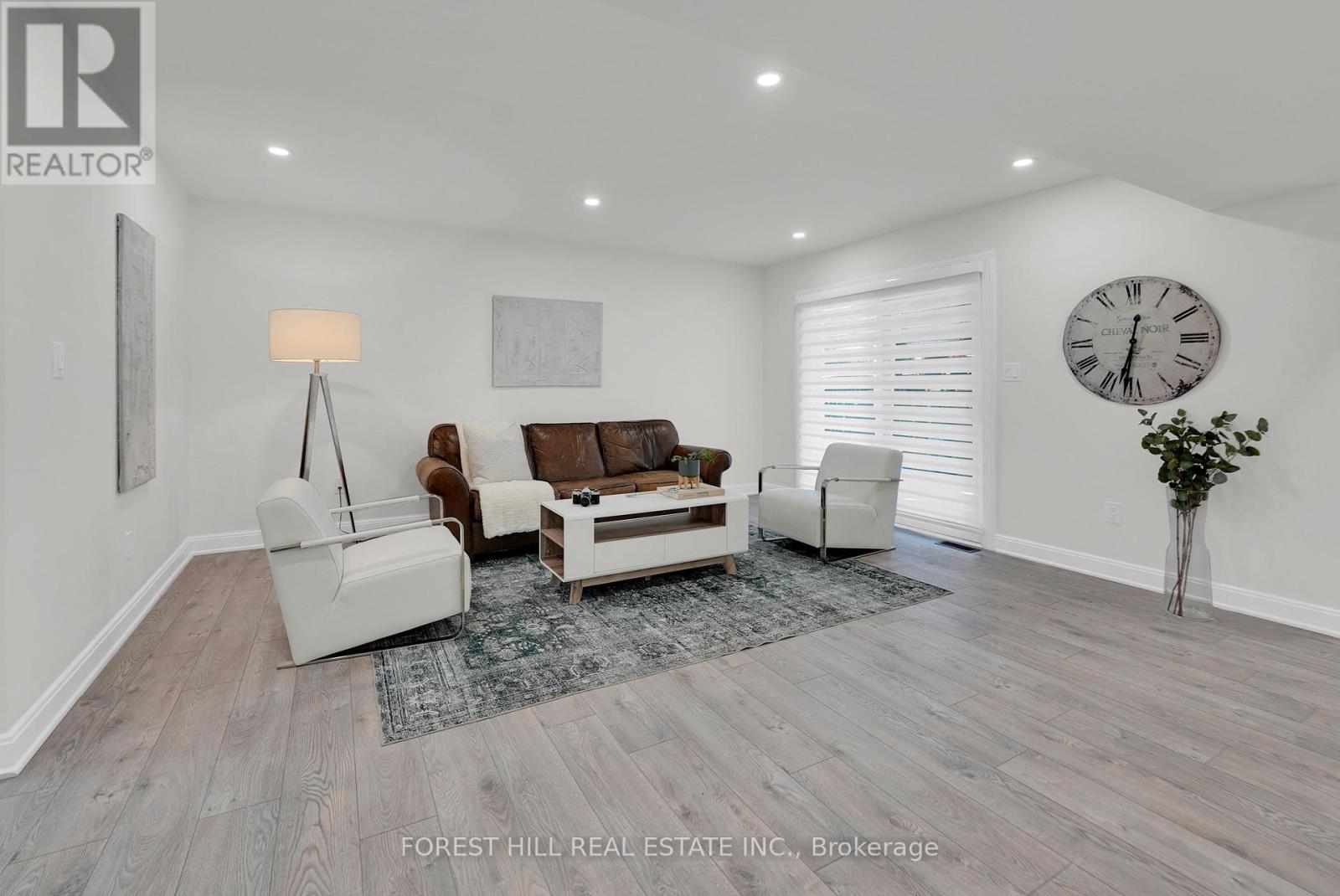 5515 Glenholme Avenue, Niagara Falls, Ontario  L2G 4X8 - Photo 11 - X12402043