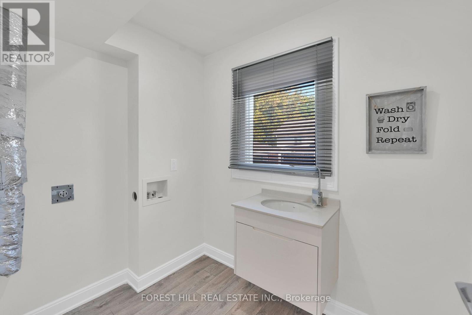 5515 Glenholme Avenue, Niagara Falls, Ontario  L2G 4X8 - Photo 15 - X12402043
