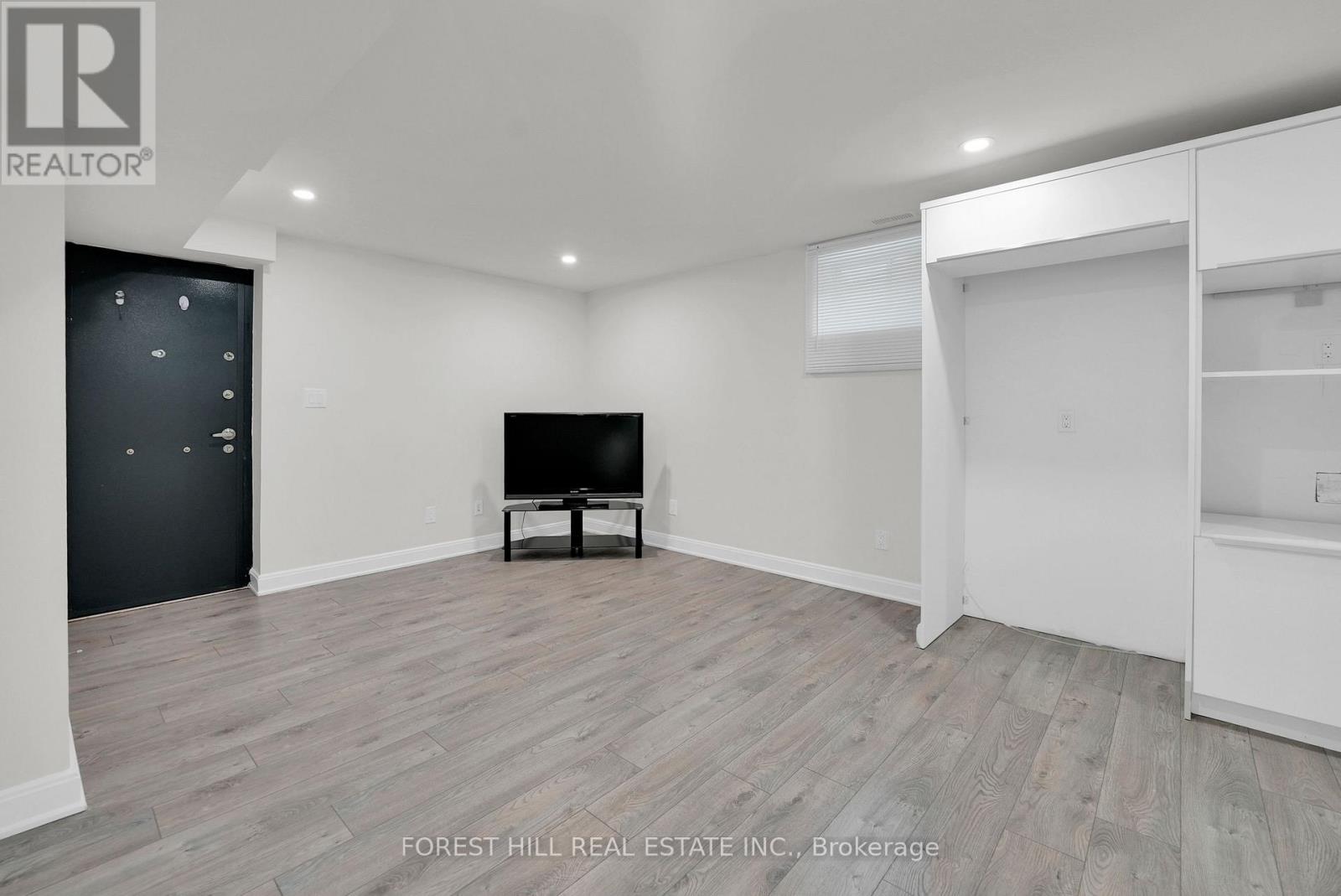 5515 Glenholme Avenue, Niagara Falls, Ontario  L2G 4X8 - Photo 31 - X12402043