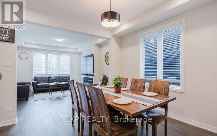 611 Fenwick Way, Ottawa, Ontario  K2J 7E5 - Photo 4 - X12402027