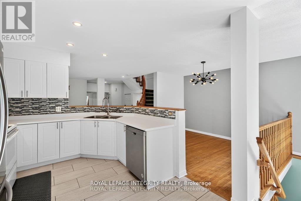 3700 Rivergate Way, Ottawa, Ontario  K1V 1K1 - Photo 12 - X12402039
