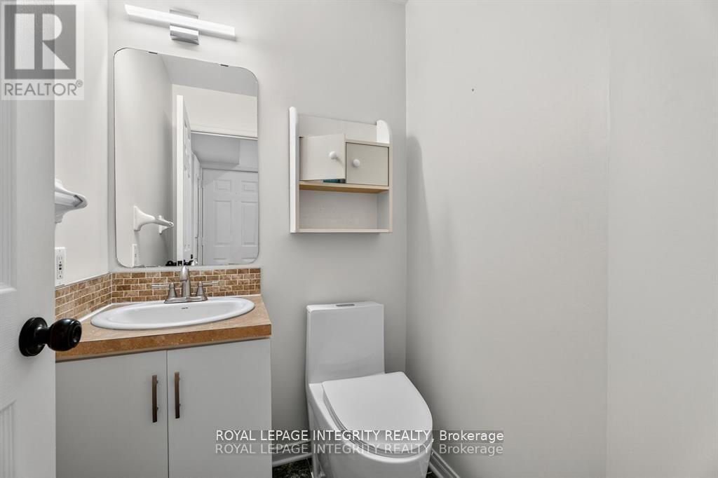 3700 Rivergate Way, Ottawa, Ontario  K1V 1K1 - Photo 4 - X12402039